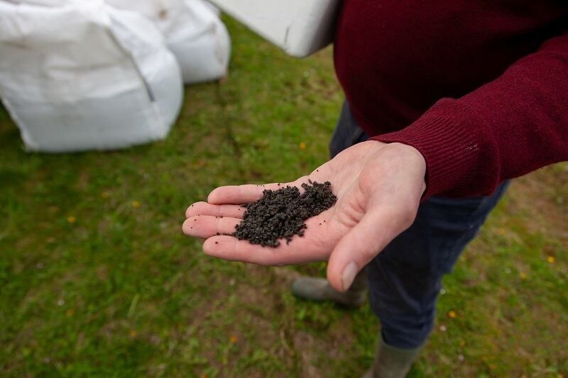 ERW-Trial-Bicester-12.4.24-FabricNano-Veolia-OATs-8.jpg
