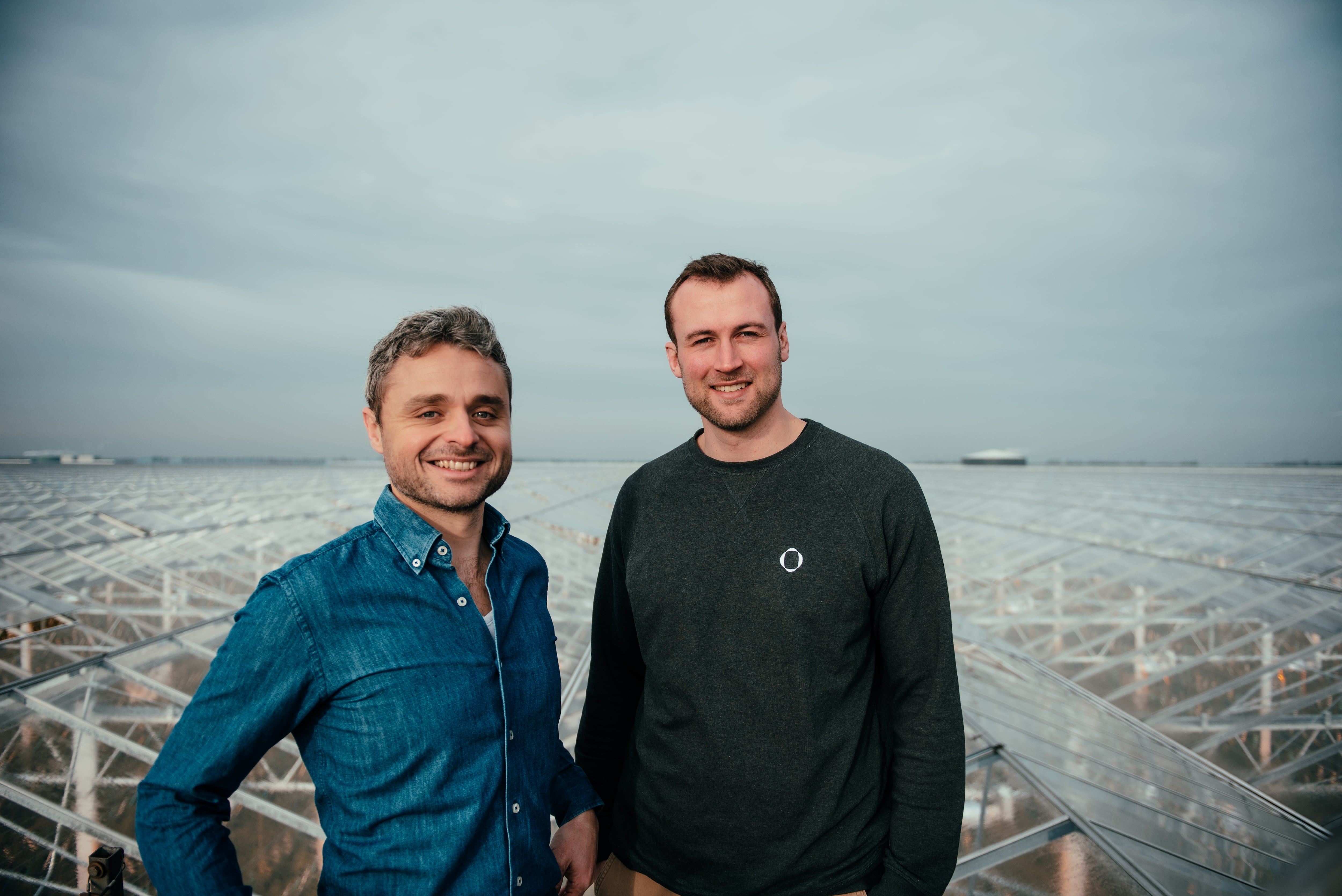 “We support growers in offering plant models, so that they can simulate decision making process to confidently make decisions before having the hands-on experience.” Source.ag founders Rien Kamman (CEO, left) and Ernst van Bruggen (CCO).