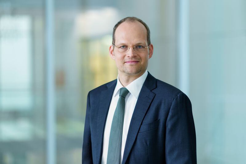 BASF CFO Dirk Elvermann: “The Agricultural Solutions business is a good one. What happens beyond the second quarter will depend very much on how long this crisis continues.”