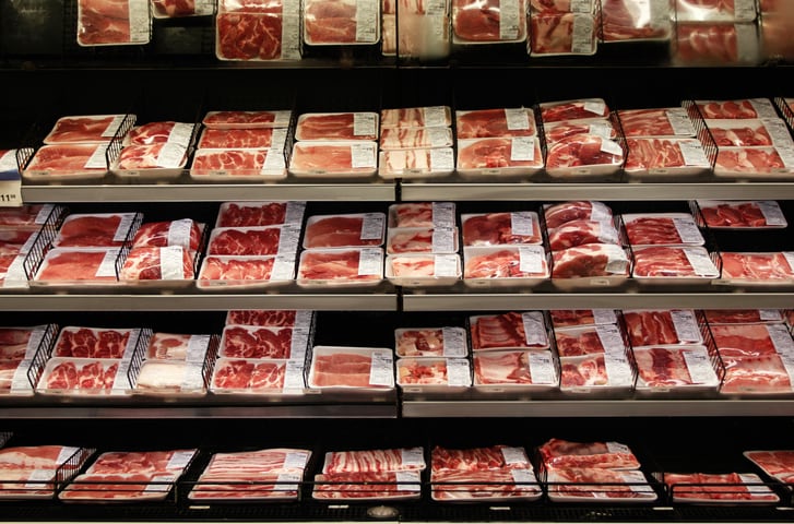 Weaker import demand from China predicted as pork prices plunge, high feed costs challenge global sector 